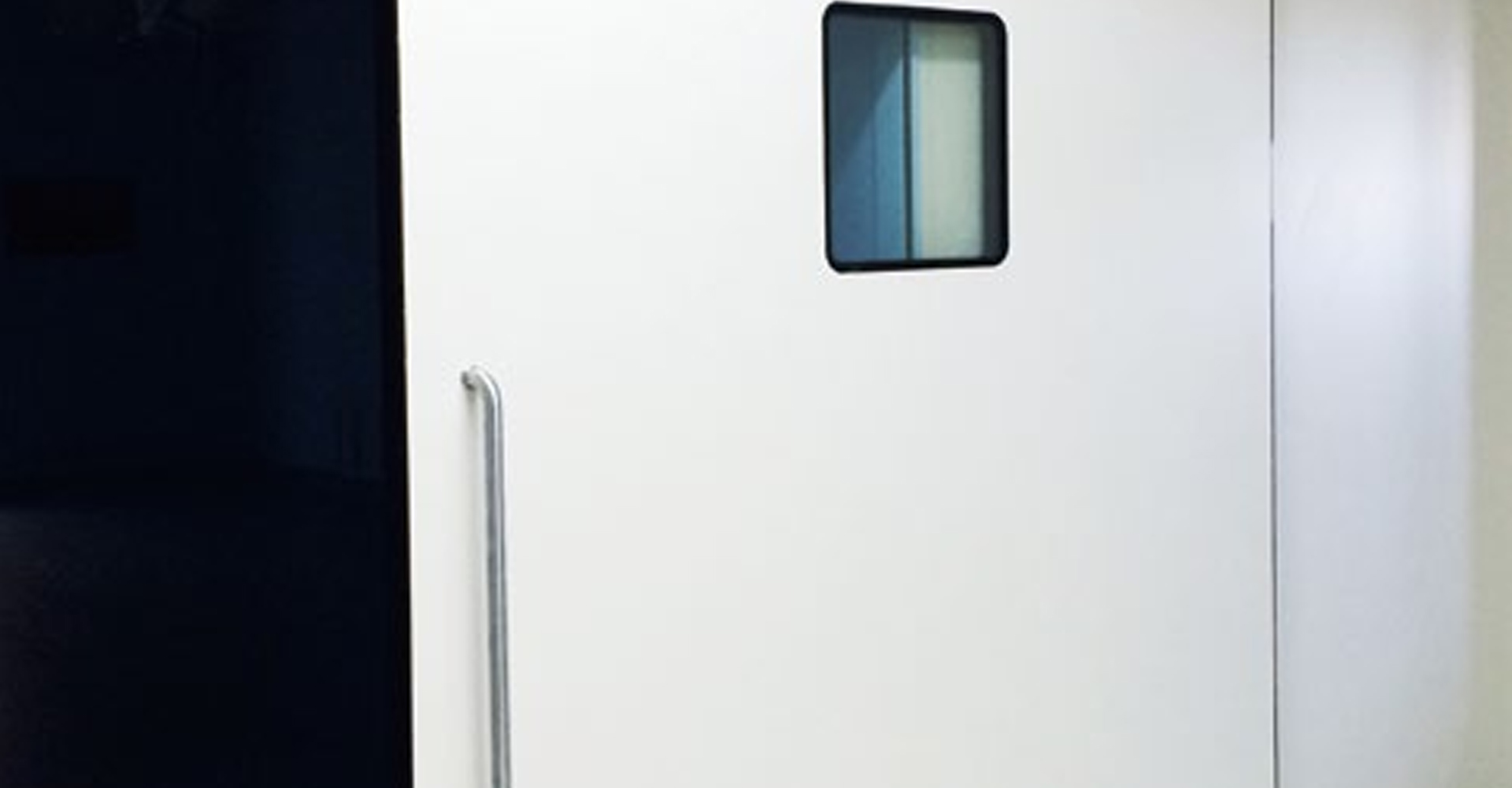 气密封自动敞门